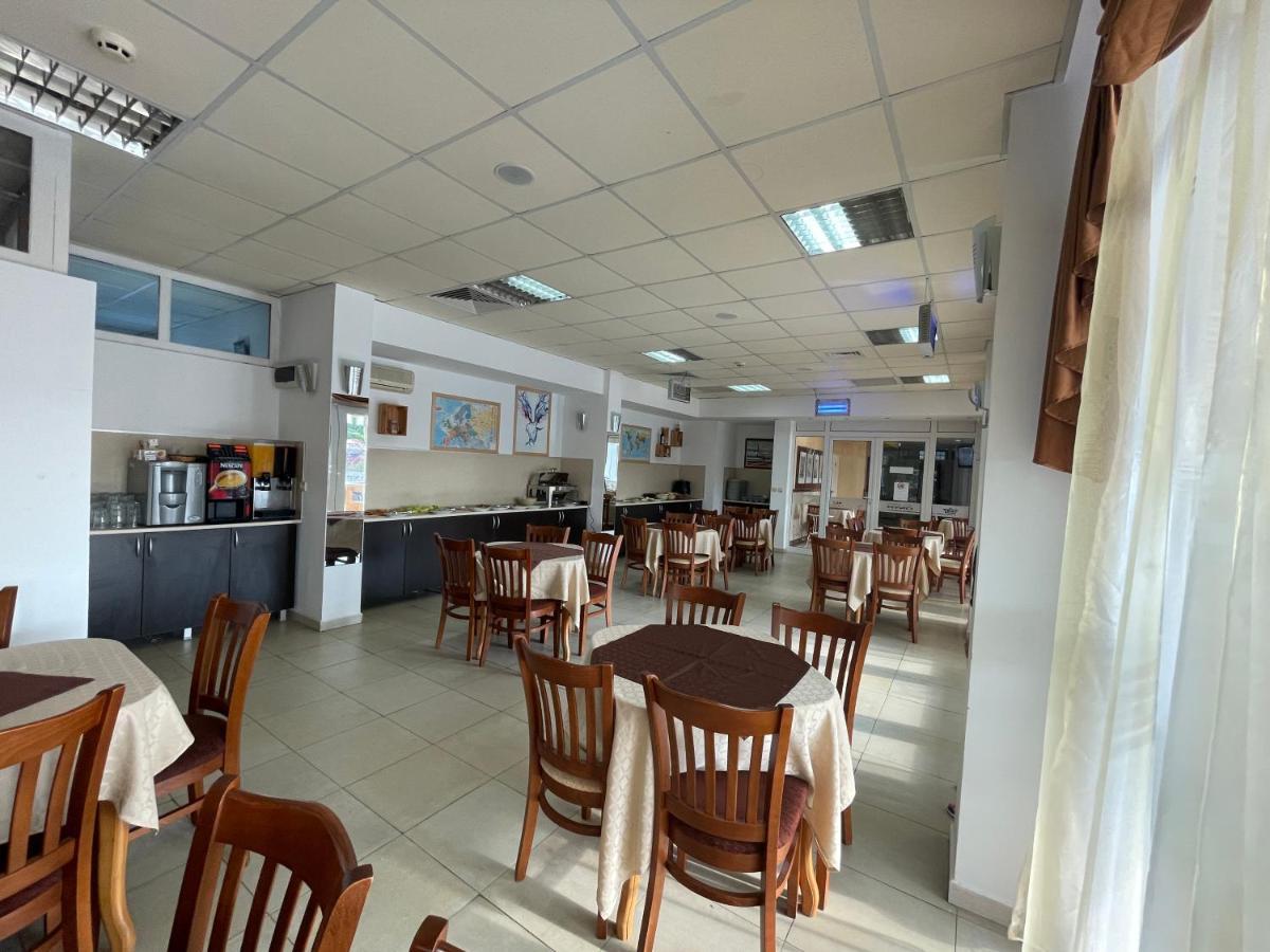 Hotel Onyx Kiten  Bagian luar foto