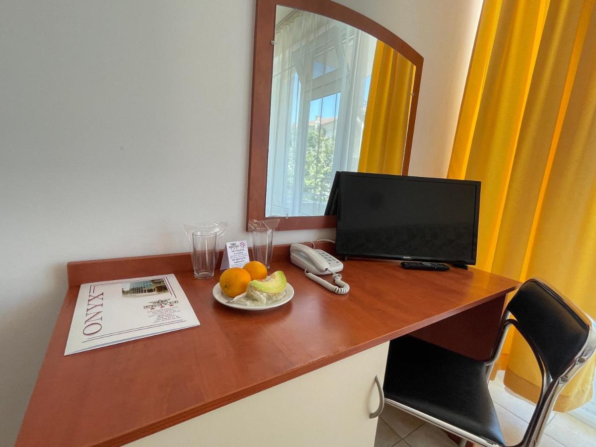 Hotel Onyx Kiten  Bagian luar foto