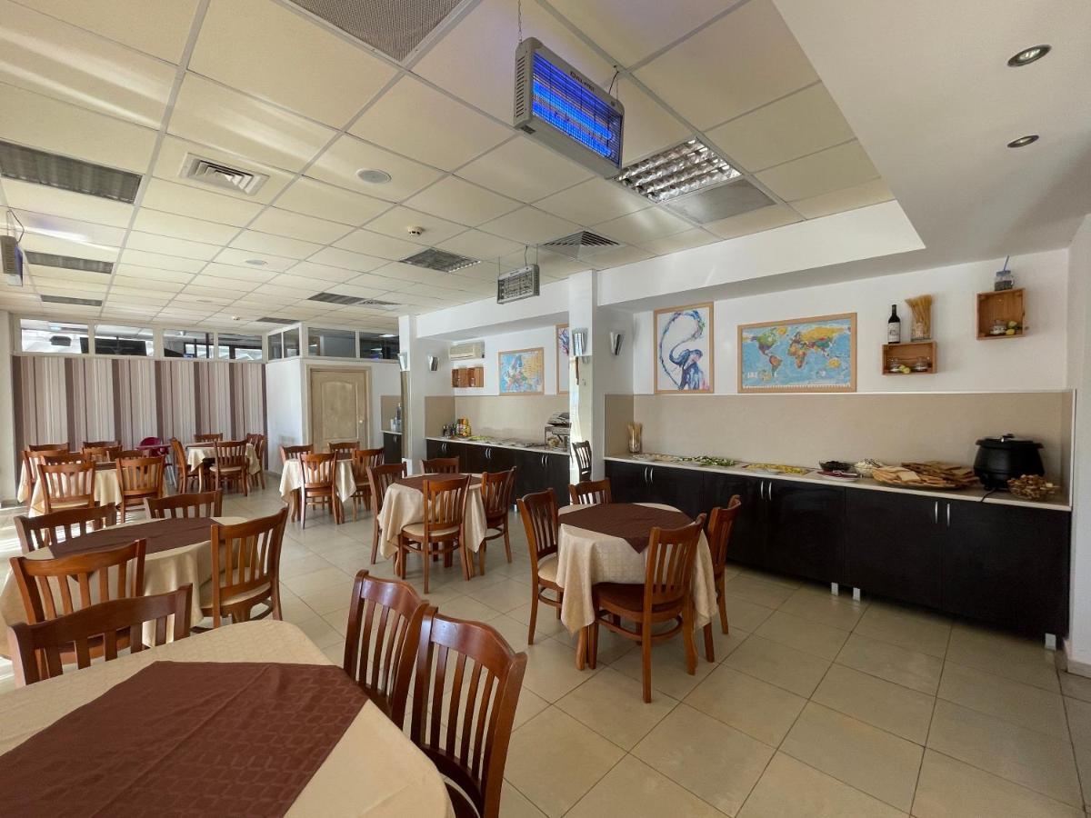 Hotel Onyx Kiten  Bagian luar foto