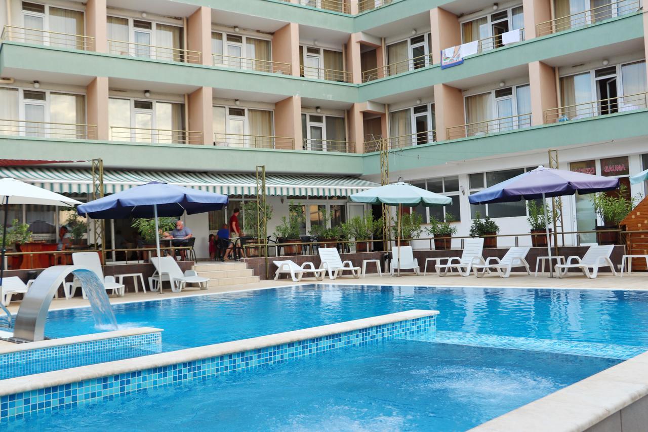 Hotel Onyx Kiten  Bagian luar foto